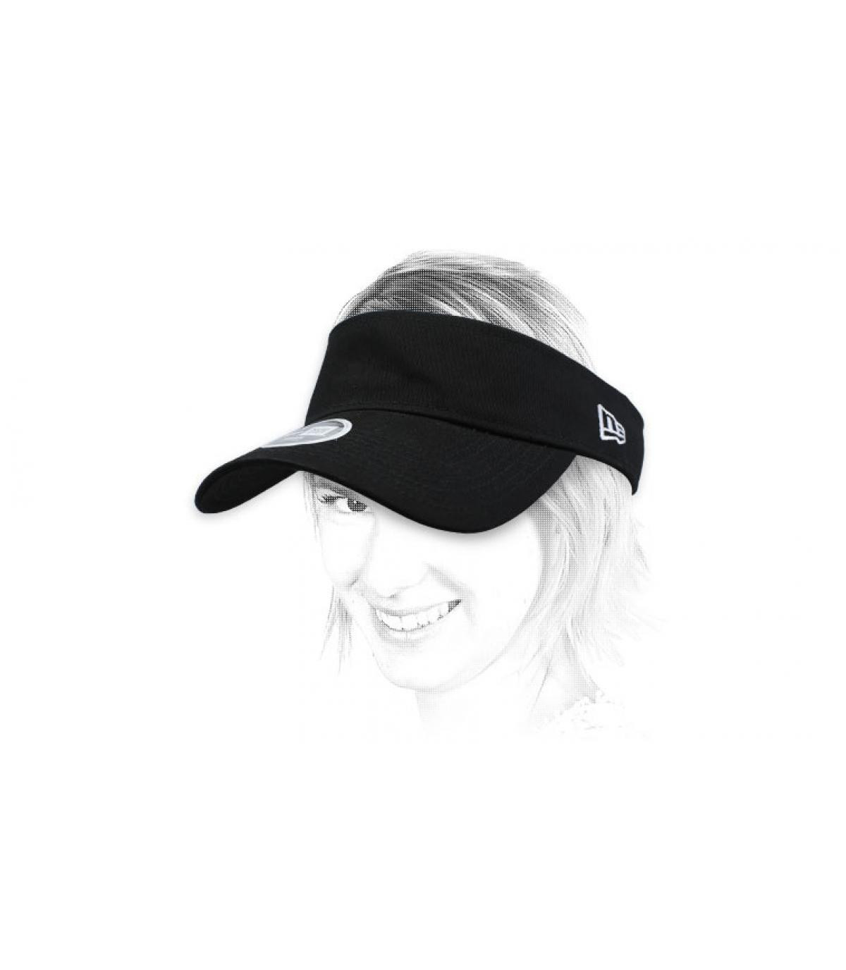 Visiera donna nera Wmns NE Ess Visor black Visiera donna nera Wmns NE Ess Visor black